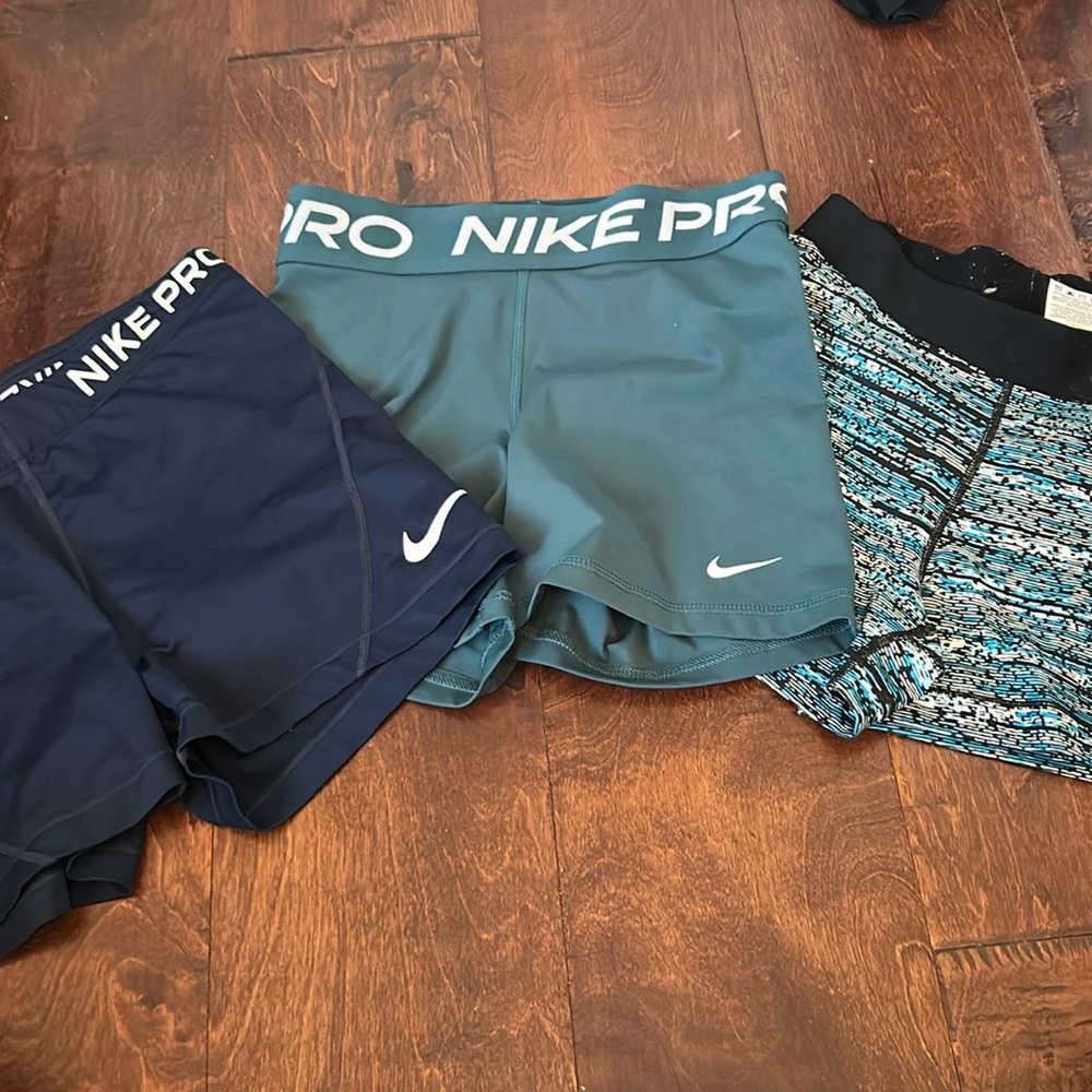 LISTING UPDATED: Nike pro shorts BUNDLE (price for all three pairs)